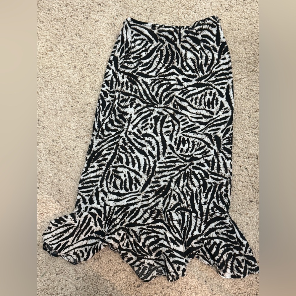 Women’s skirt